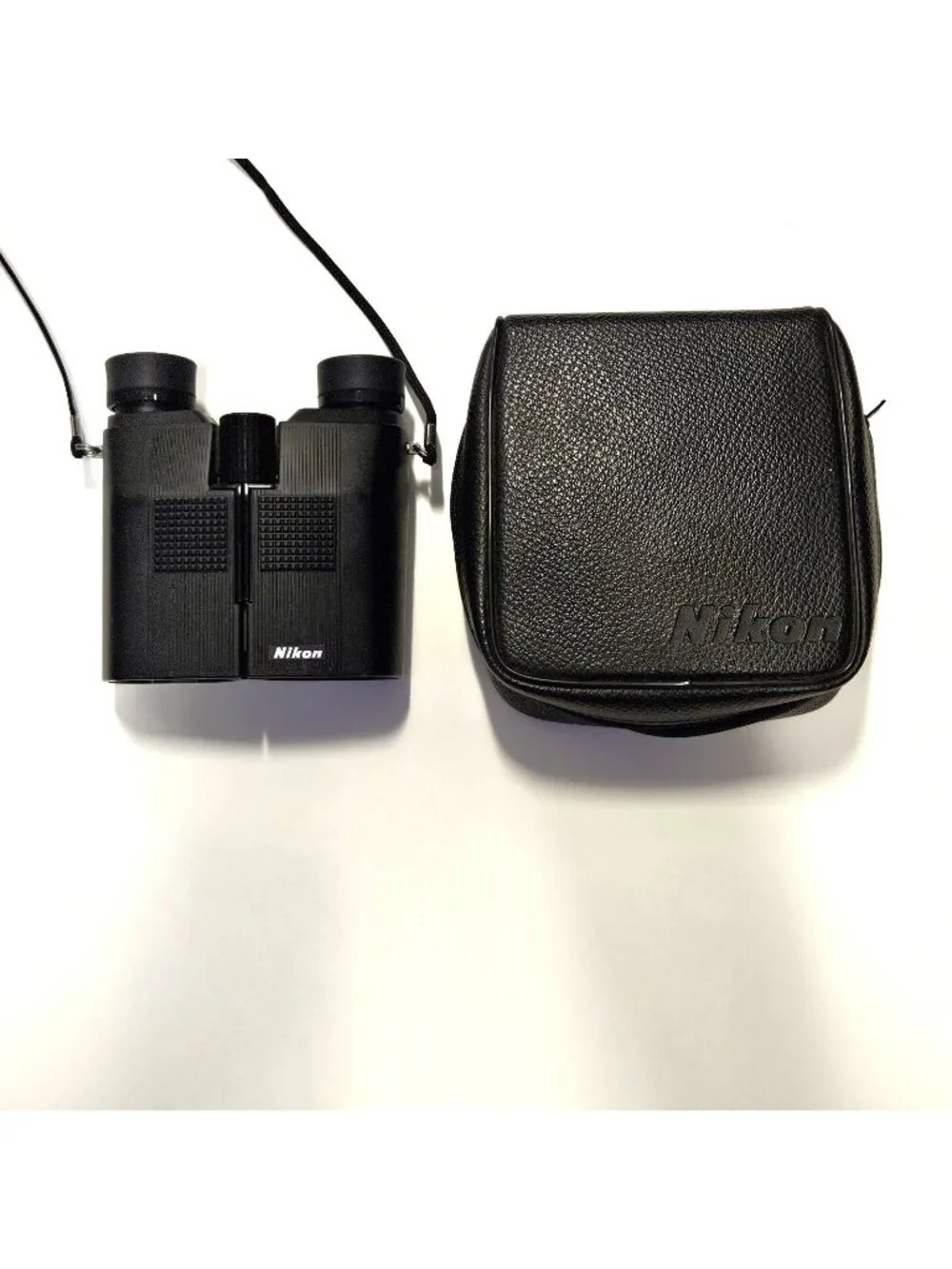 NIKON Travelite V 9x25 Compact Binoculars 5.6° Field of View w/ Original Case